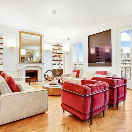 Luxurious Penthouse Close To Champs Elysees And Front Of Eiffel Tower In Heart Of 8 Apartamento París
